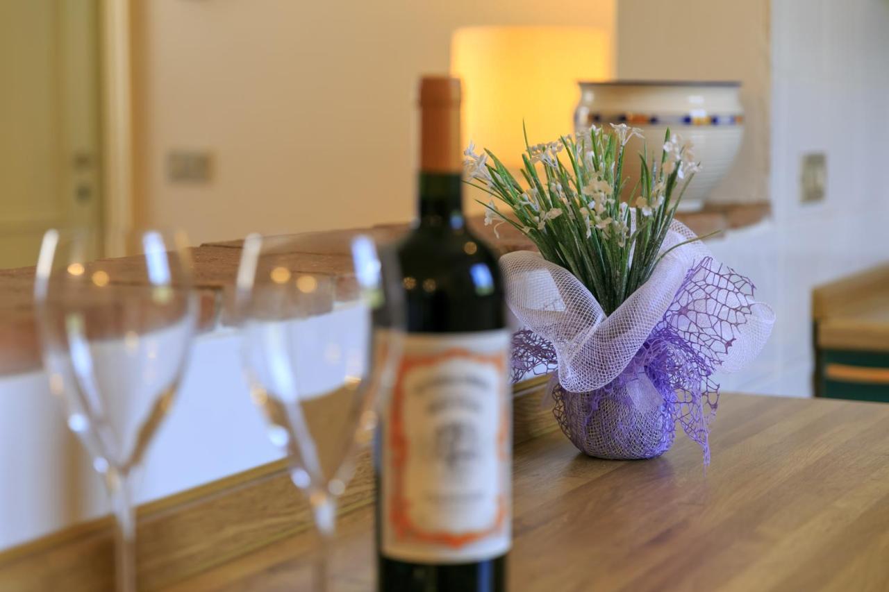 Agriturismo Fattoria Di Sommaia カレンツァーノ エクステリア 写真