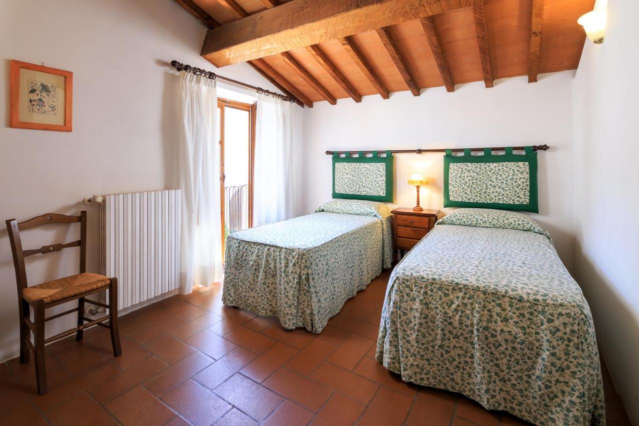 Agriturismo Fattoria Di Sommaia カレンツァーノ エクステリア 写真