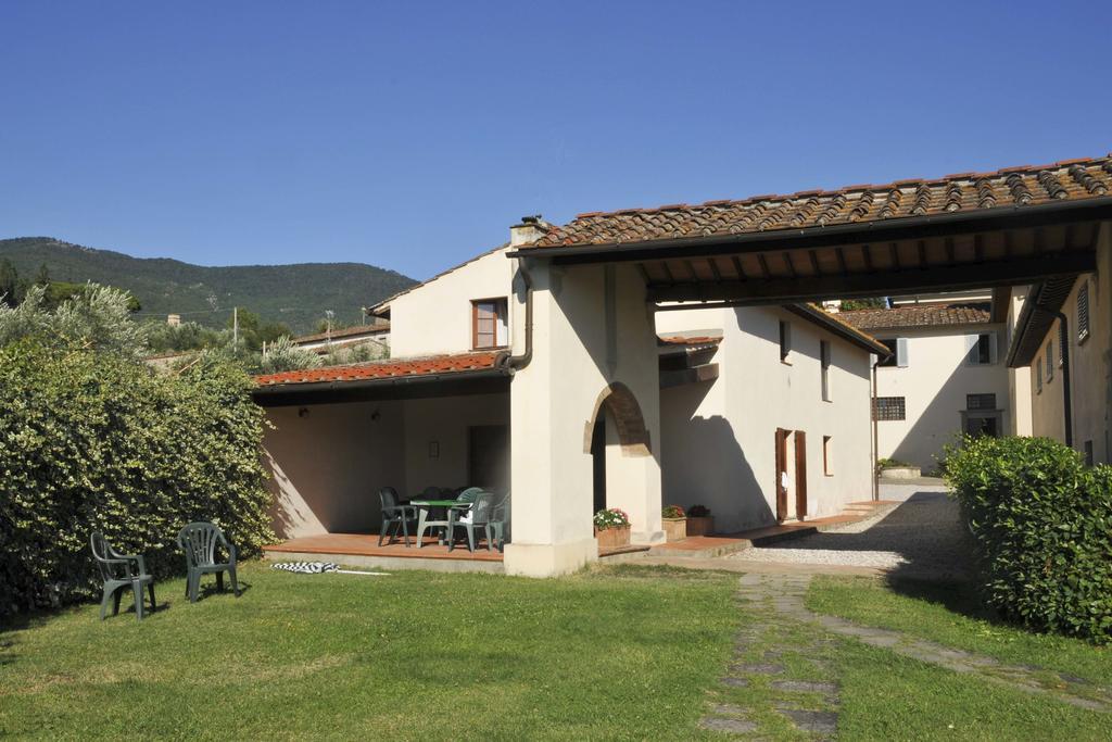 Agriturismo Fattoria Di Sommaia カレンツァーノ エクステリア 写真