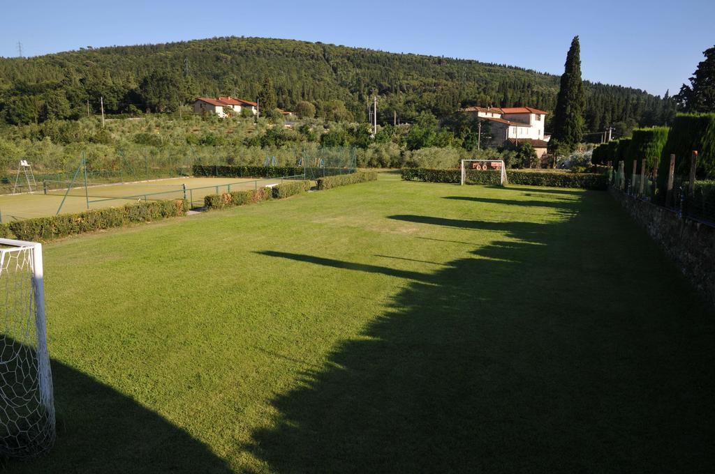 Agriturismo Fattoria Di Sommaia カレンツァーノ エクステリア 写真