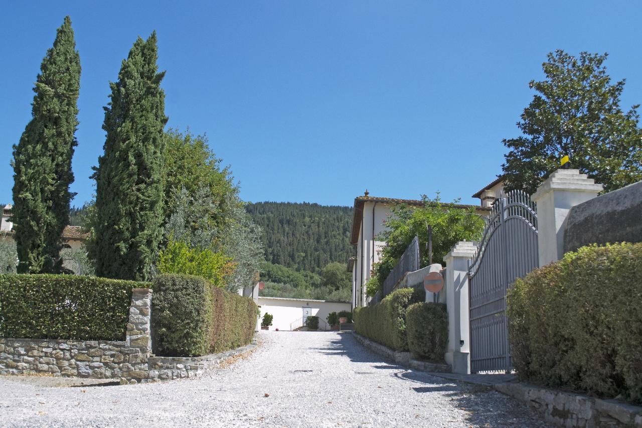 Agriturismo Fattoria Di Sommaia カレンツァーノ エクステリア 写真