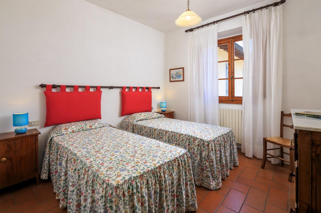 Agriturismo Fattoria Di Sommaia カレンツァーノ エクステリア 写真