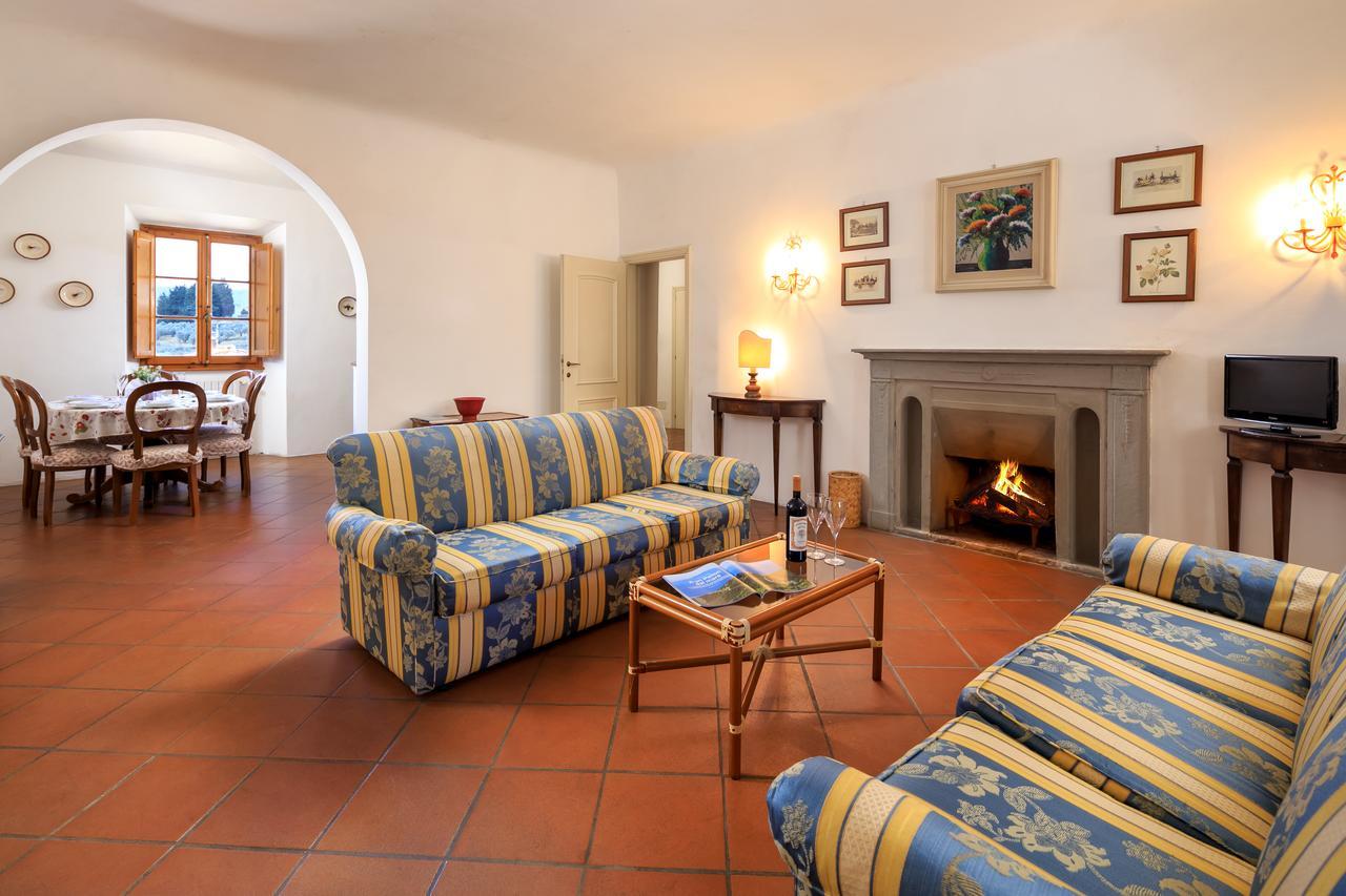 Agriturismo Fattoria Di Sommaia カレンツァーノ エクステリア 写真