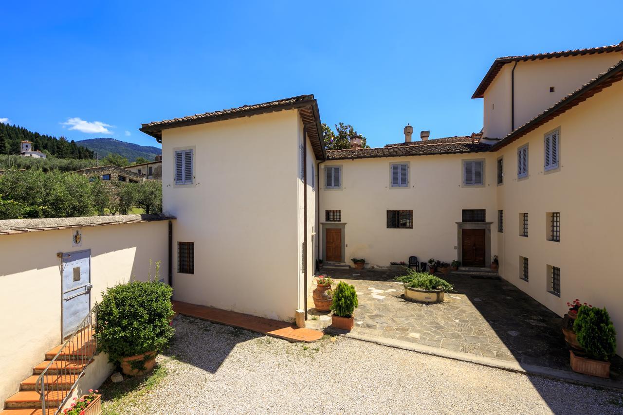 Agriturismo Fattoria Di Sommaia カレンツァーノ エクステリア 写真